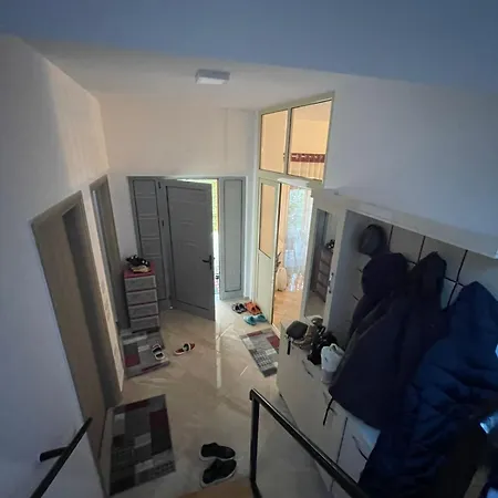 Hoxha Tepelen Villa *